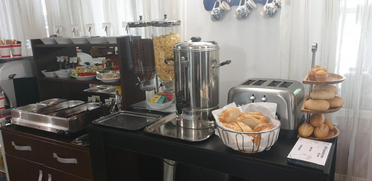 Vila Valencia Azuga Luaran gambar