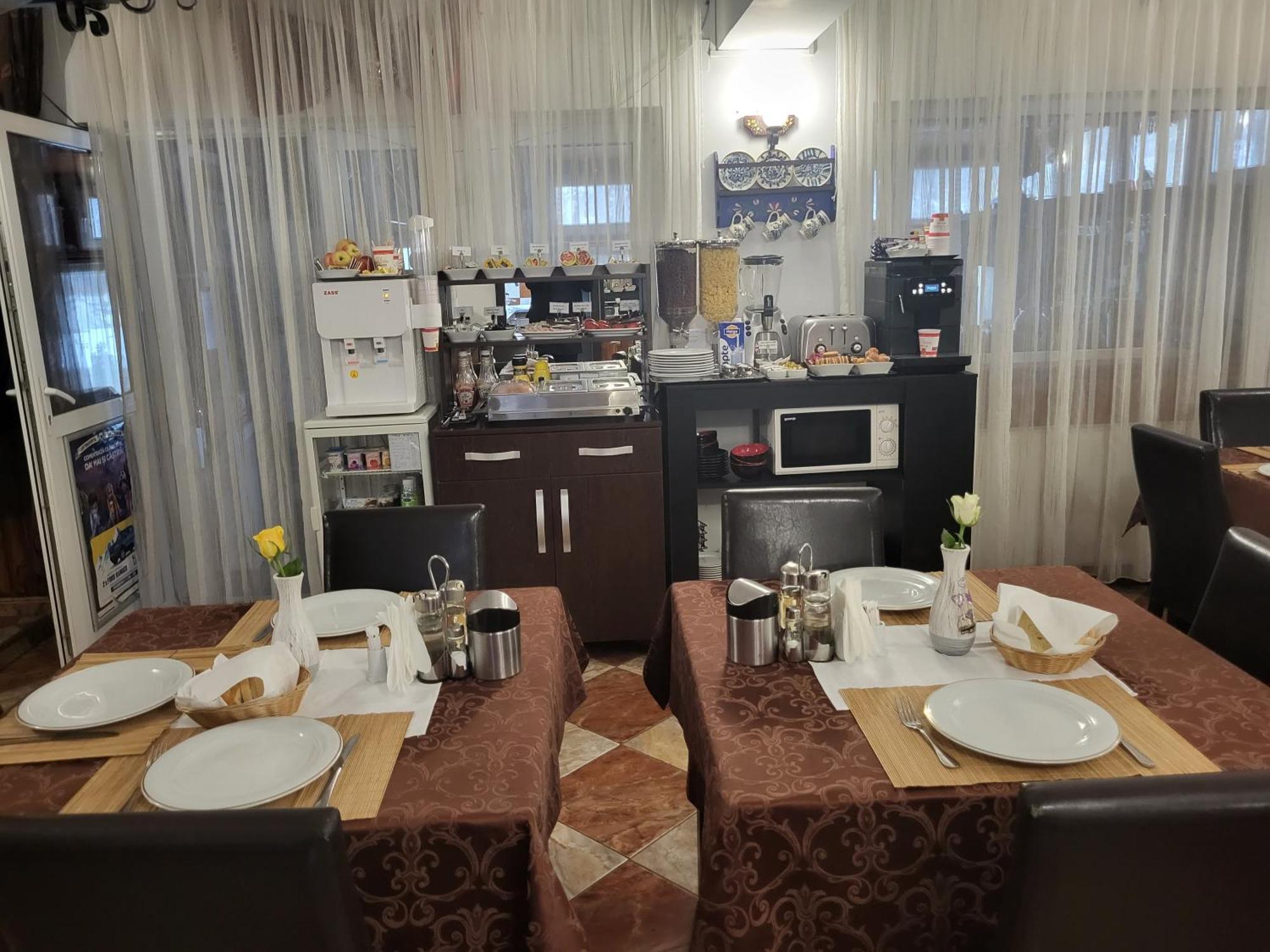 Vila Valencia Azuga Luaran gambar
